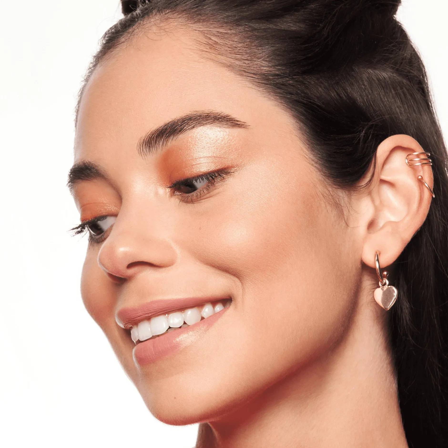 Blush^essence BLUSH crush! 20 - Deep Rose