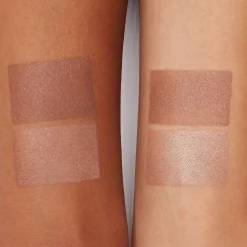Contouring En Bronzer^essence CONTOURING DUO PALET 20 - darker skin
