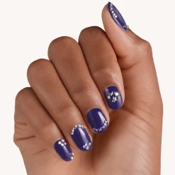 Nail Art^essence 3D NAIL JEWELS 01 - future reality