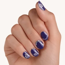 Nail Art^essence 3D NAIL JEWELS 01 - future reality