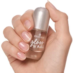 Nagellak^essence gel nail colour 01 - gloss 'N ROLL