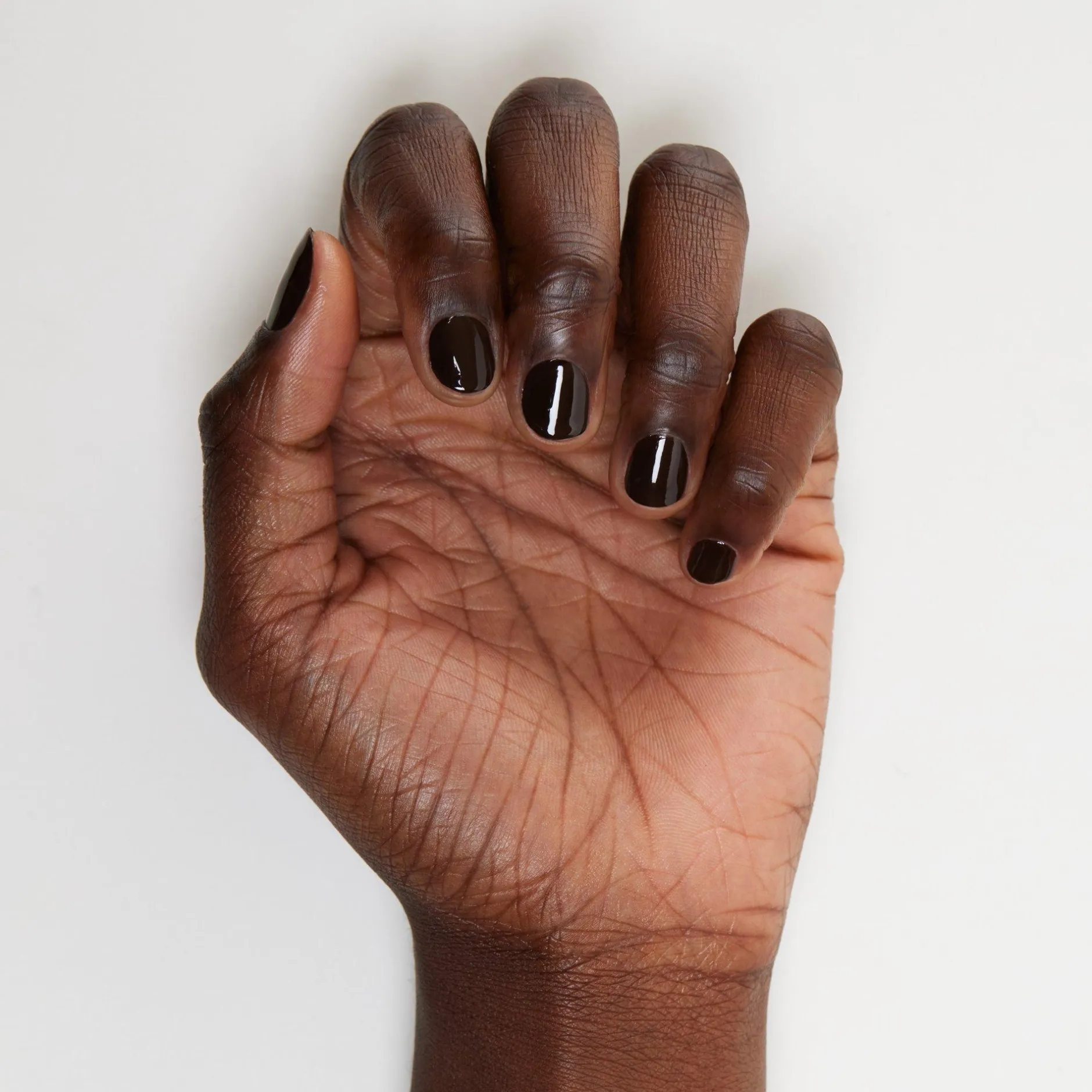 Nagellak^essence gel nail colour 34 - LOVE U SO mocha