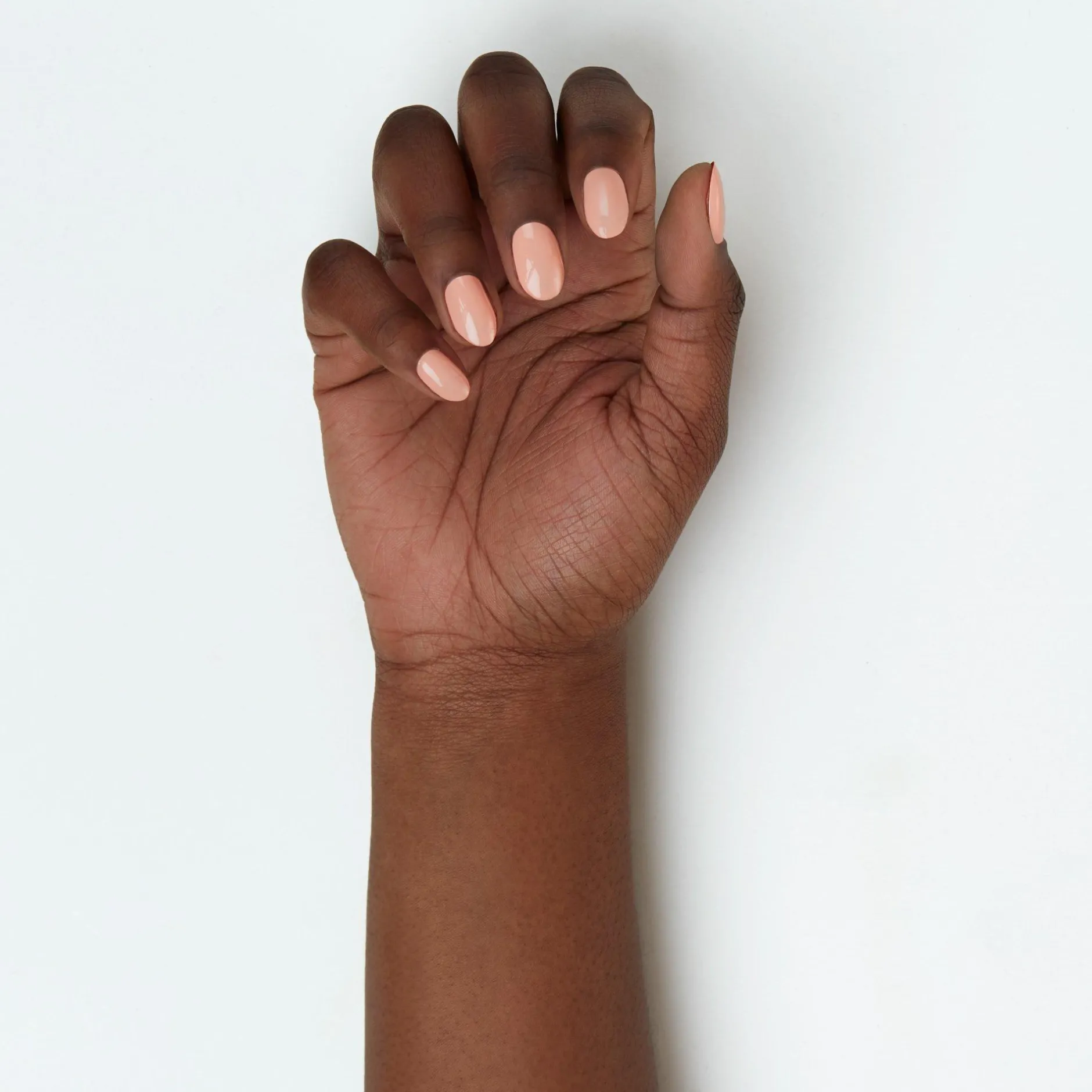 Nagellak^essence gel nail colour 43 - I'M peachy TODAY!