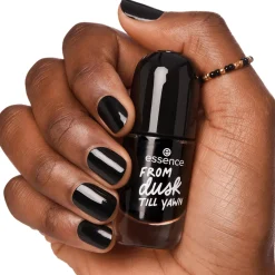 Nagellak^essence gel nail colour 46 - FROM dusk TILL YAWN