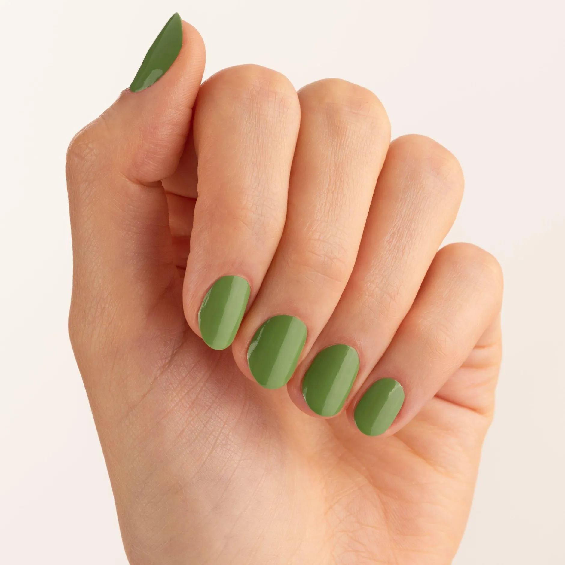 Nagellak^essence gel nail colour 55 - INNER peas