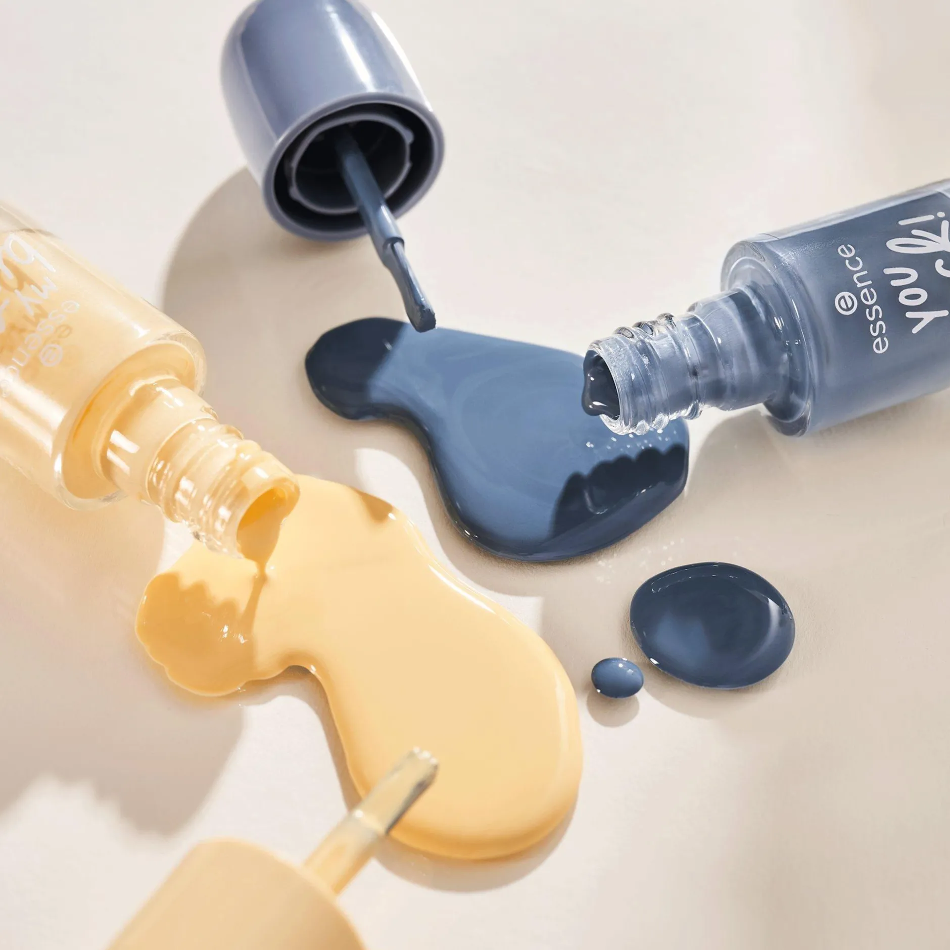 Nagellak^essence gel nail colour 63 - MY butter HALF