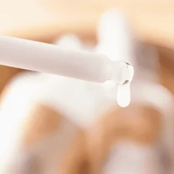 Gezichtsverzorging^essence HELLO, GOOD STUFF! HUIDHERSTELLEND SERUM