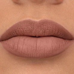 Lipstick^essence 8h MATTE liquid lipstick 01 - Cinnamon Spice