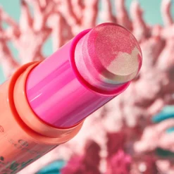 Blush^essence live LIFE in CORAL blushlighter stick