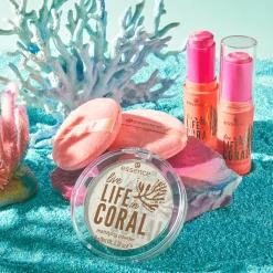 Kwasten En Tools^essence live LIFE in CORAL poeder puff duo