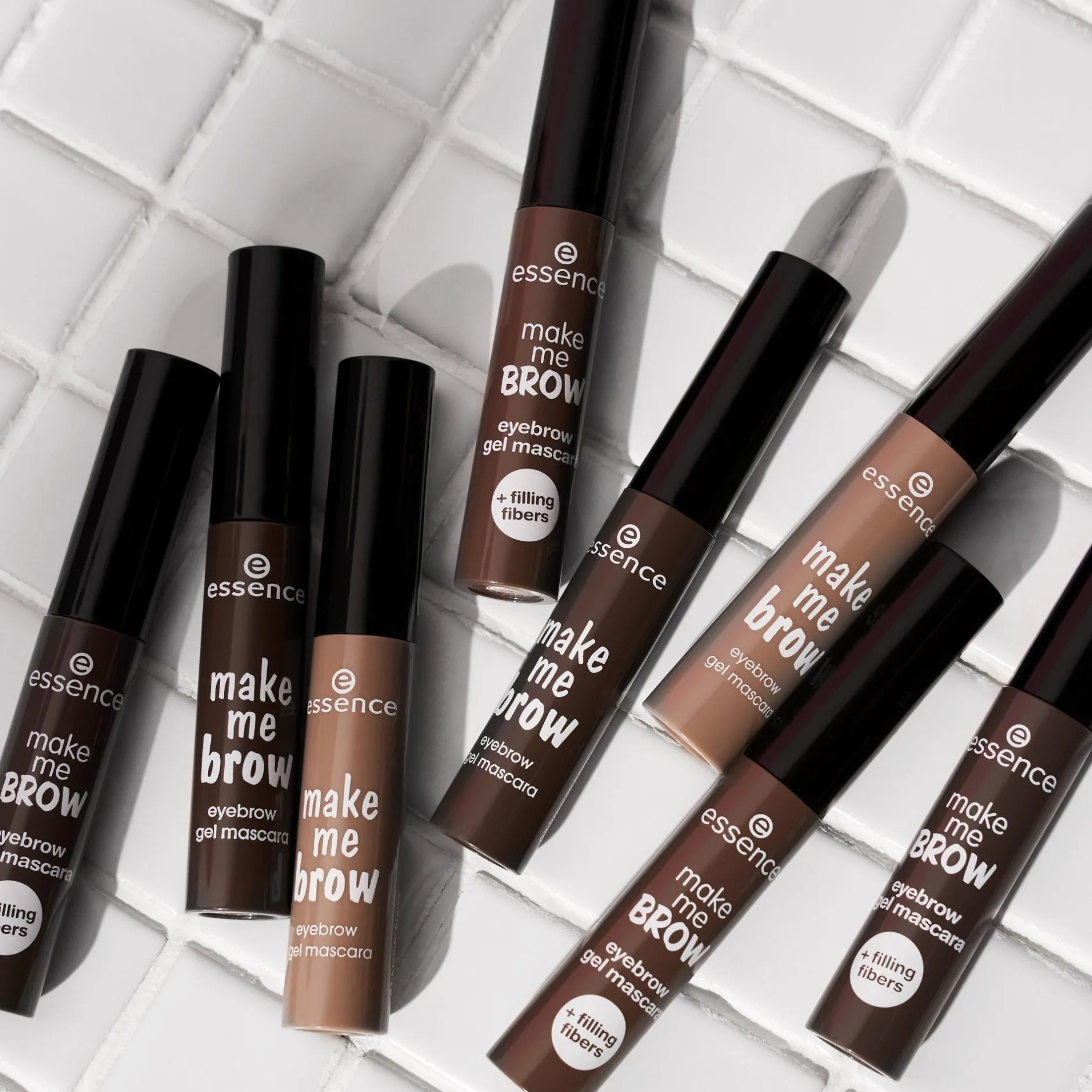 Wenkbrauwen^essence make me BROW wenkbrauw gel mascara 05 - Chocolaty Brows