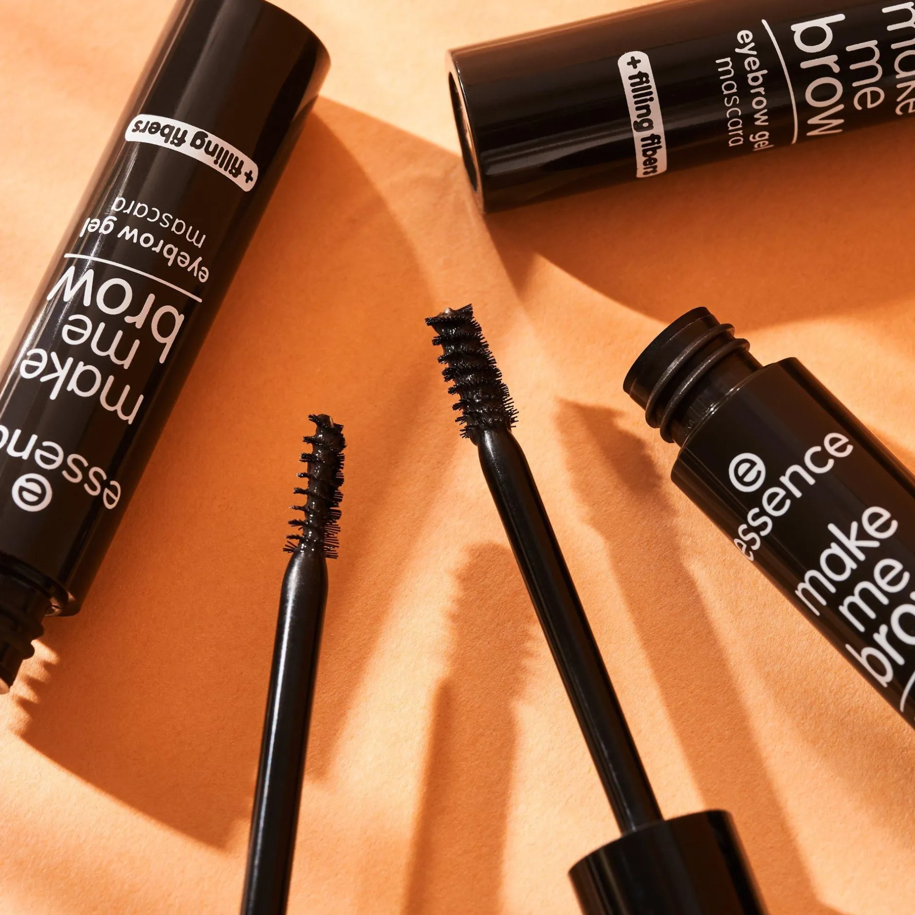 Wenkbrauwen^essence make me BROW wenkbrauw gel mascara 06 - Ebony Brows