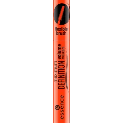 Mascara^essence maximum DEFINITION mascara