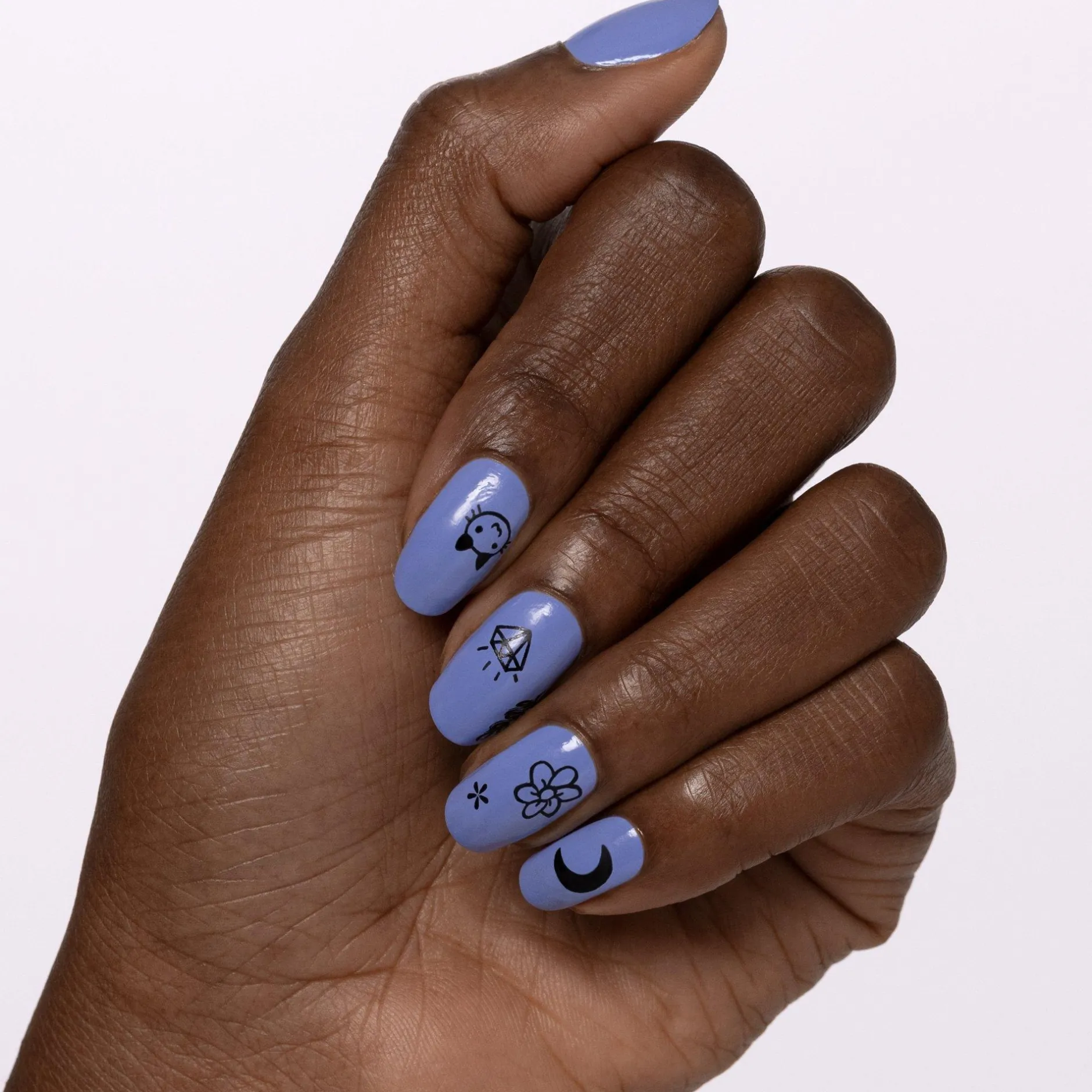 Nail Art^essence nagelkunst STAMPY DESIGNS.