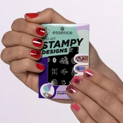 Nail Art^essence nagelkunst STAMPY DESIGNS.