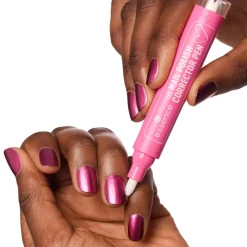 Nagelverzorging^essence NAIL POLISH CORRECTOR PEN