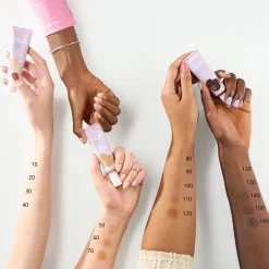 Foundation^essence SKIN tint 140 -