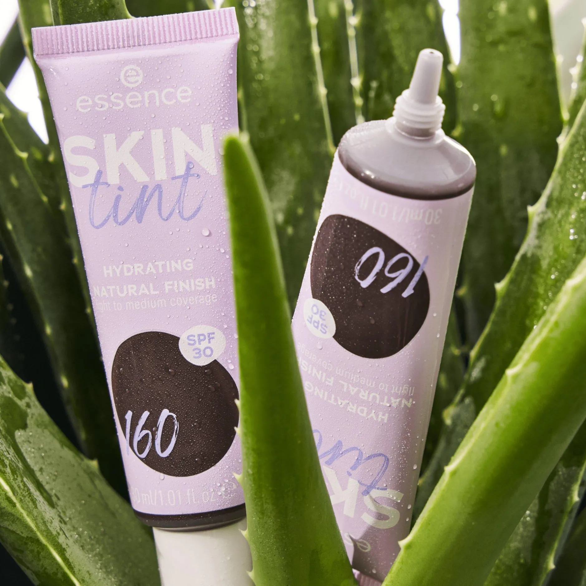 Foundation^essence SKIN tint 160 -