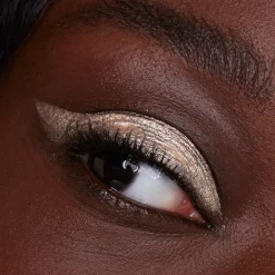 Oogschaduw^essence soft touch eyeshadow 07 - Bubbly Champagne