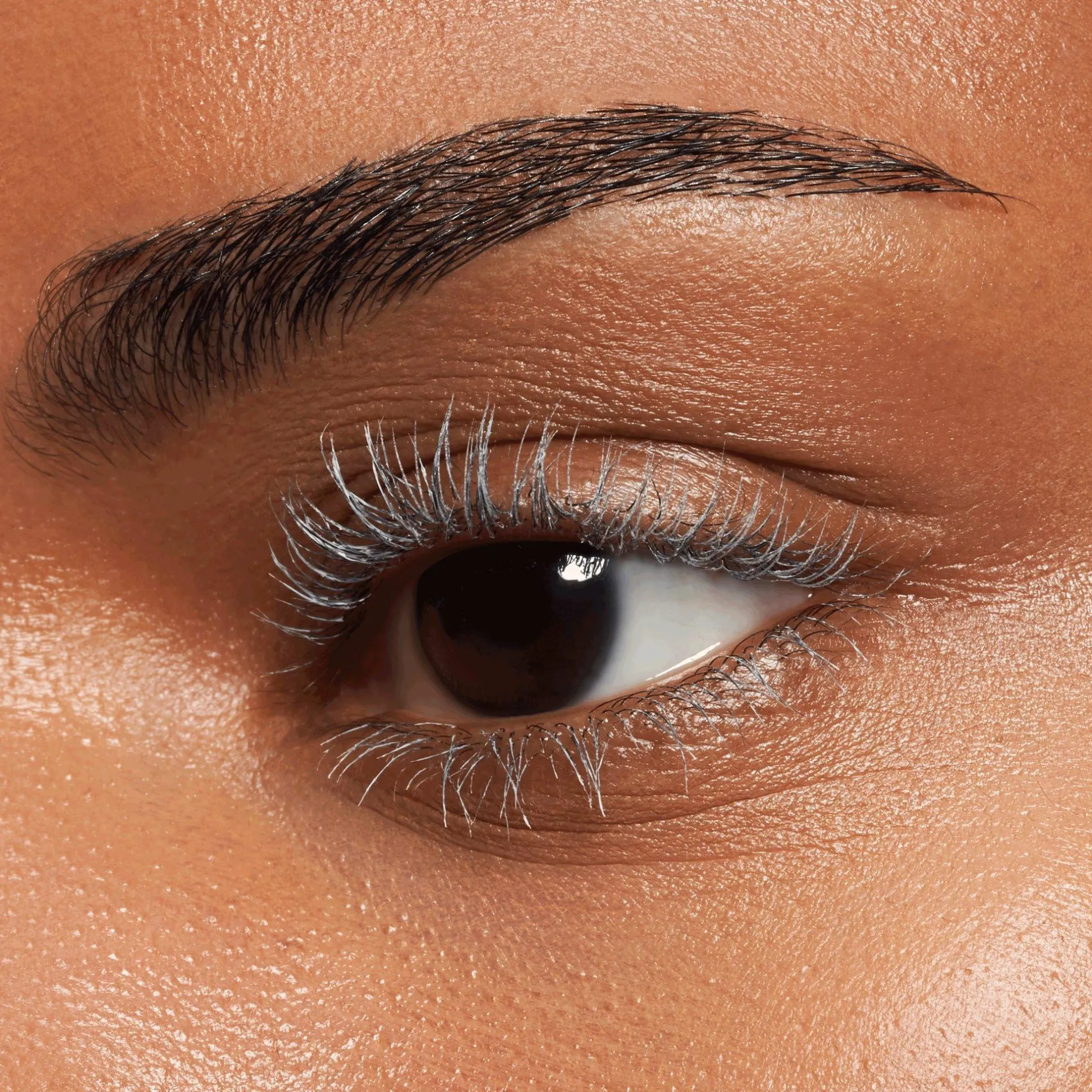Mascara^essence VOLUME BOOSTER wimper primer